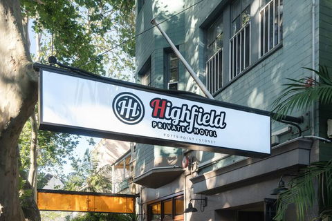 Highfield Hotel - Accommodation Gladstone 2