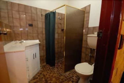 Pavlos Motel - Accommodation Gladstone 3