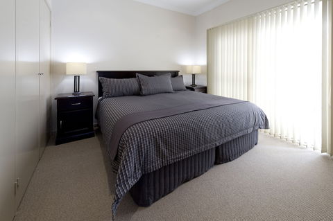 Dolphin Shores - Accommodation Gladstone 0