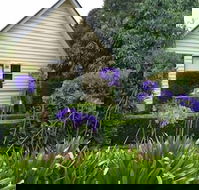Tamborine Gardens - Accommodation Gladstone