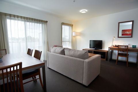 Quest Werribee - Accommodation Gladstone 4