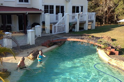 Kingfishers Manor - Accommodation Gladstone 5