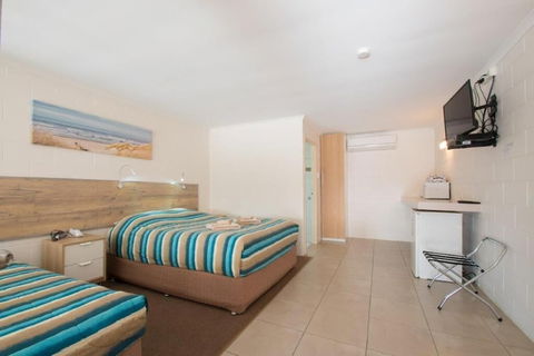 A & A Motel - Accommodation Gladstone 2