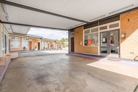Queanbeyan Motel - Accommodation Gladstone 2