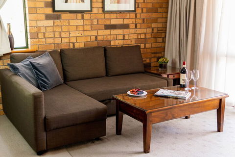 Blickinstal Barossa Valley Retreat - Accommodation Gladstone 4