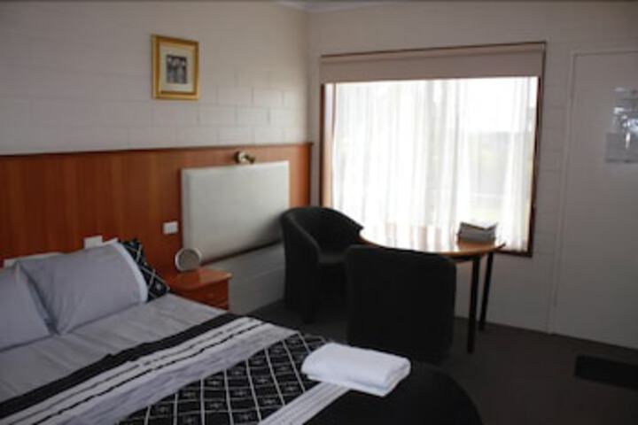 Mardan VIC Accommodation Gladstone