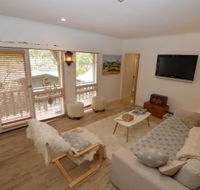 Karas 10 - Accommodation Gladstone