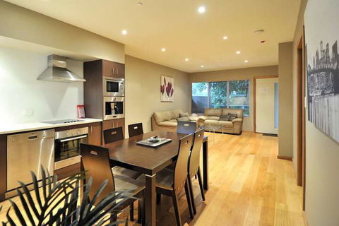 Barossa Valley Apartments - Accommodation Gladstone 5