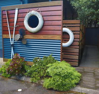 Strahan Bungalows - Accommodation Gladstone