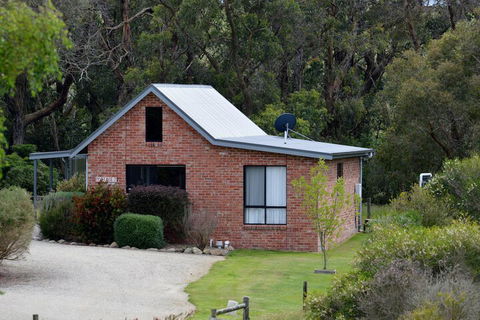 Prom Coast Holiday Lodge - Accommodation Gladstone 3