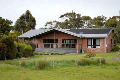 Prom Coast Holiday Lodge - Accommodation Gladstone 6