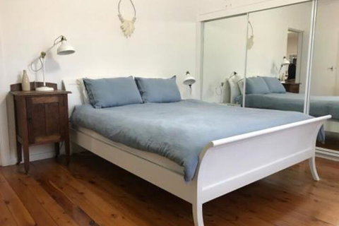 The Seaside Beachhouse Mollymook - Accommodation Gladstone 3
