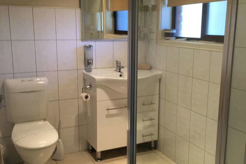Melton Motor Inn & Apartments - Accommodation Gladstone 1