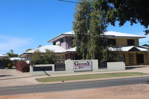 Emerald Western Gateway Motel - Accommodation Gladstone 0