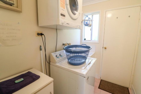 Bromyard Cottage - Accommodation Gladstone 1