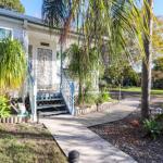Bromyard Cottage - Accommodation Gladstone 0