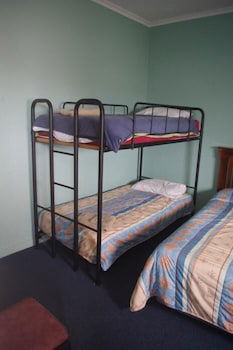 Eyre Hotel Whyalla - Accommodation Gladstone 5