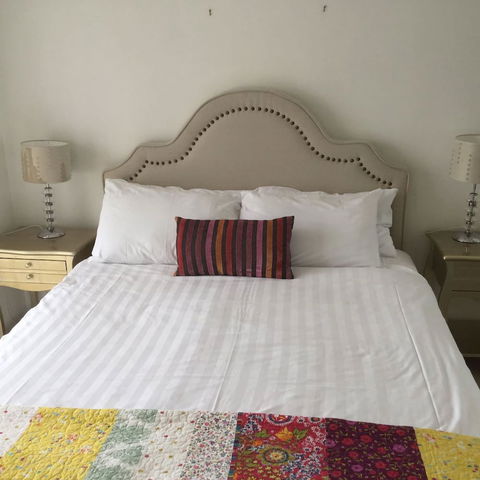 Broadbeach Holiday Apartments - Accommodation Gladstone 3