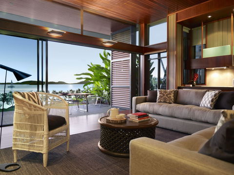 Yacht Club Villas - Accommodation Gladstone 6