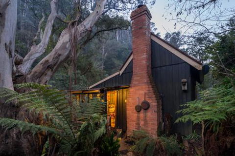 Stringers Cottage - Accommodation Gladstone 3