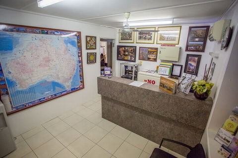 Fourth Avenue Motor Inn - Accommodation Gladstone 2