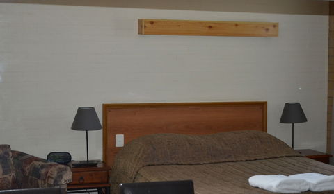 Alexander Motor Inn Moree - Accommodation Gladstone 5
