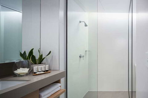 Atura Dandenong - Accommodation Gladstone 5