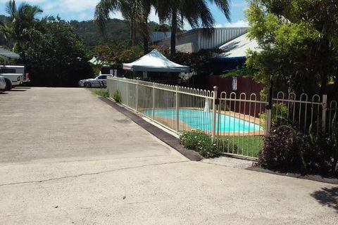 Nambour Central Motel - Accommodation Gladstone 2