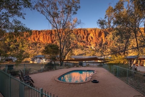 Glen Helen Lodge - Accommodation Gladstone 3