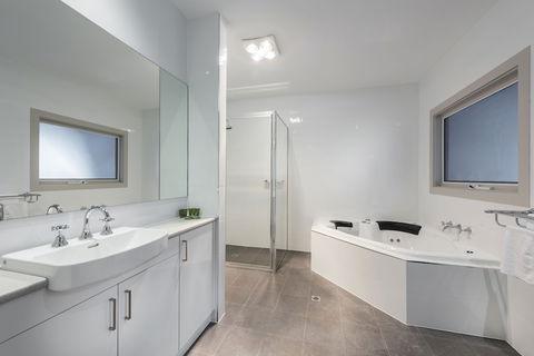 Hahndorf Resort - Accommodation Gladstone 4