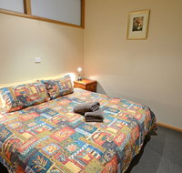 Falls Creek Country Club - Accommodation Gladstone