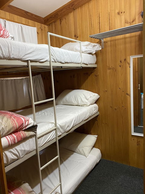 Beechworth Cabins - Accommodation Gladstone 3