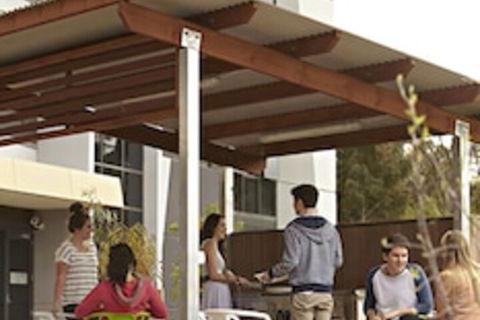 Deakin Residential Services - Accommodation Gladstone 4