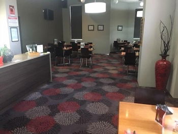 Pastoral Hotel Motel - Accommodation Gladstone 5