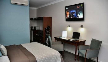 Pastoral Hotel Motel - Accommodation Gladstone 2