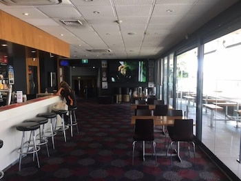 Pastoral Hotel Motel - Accommodation Gladstone 6