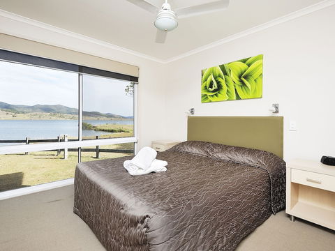 NRMA Lake Somerset Holiday Park - Accommodation Gladstone 3
