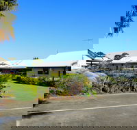Torquay Tropicana Motel - Accommodation Gladstone