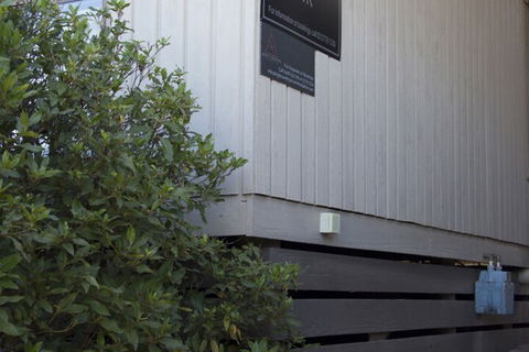 Delatite Apartments Timbertop & Fir - Accommodation Gladstone 0