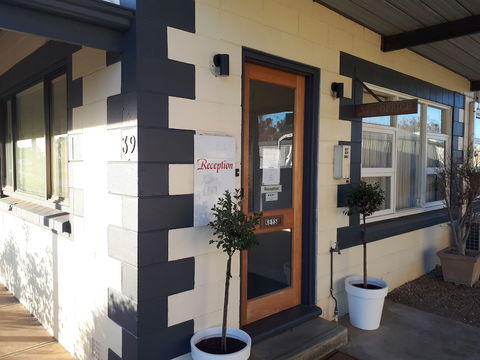 Motel River Bend - Accommodation Gladstone 1