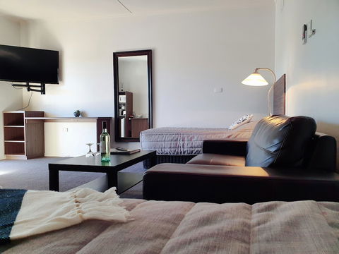 Motel River Bend - Accommodation Gladstone 3