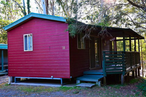 Jervis Bay Cabins & Hidden Creek Campsite - Accommodation Gladstone 5