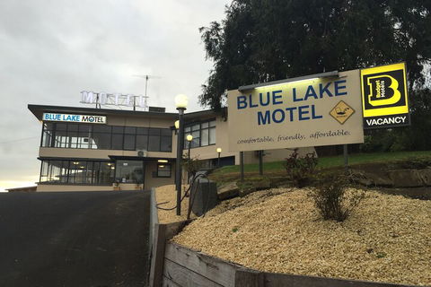 Blue Lake Motel - Accommodation Gladstone 1