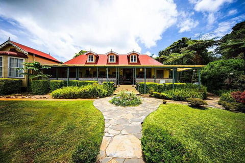 Foxwell Park Lodge & Restaurant - Accommodation Gladstone 0