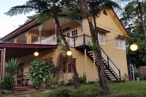 Foxwell Park Lodge & Restaurant - Accommodation Gladstone 4
