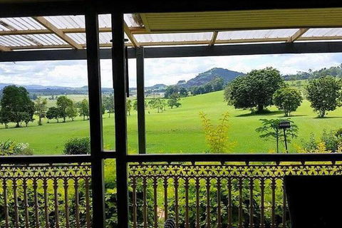 Foxwell Park Lodge & Restaurant - Accommodation Gladstone 6