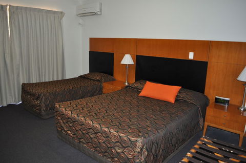 Sundowner Hotel Motel - Accommodation Gladstone 4