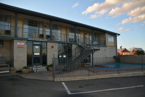 Adrian Motel - Accommodation Gladstone 1