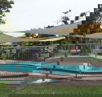 Moura Caravan Park - Accommodation Gladstone