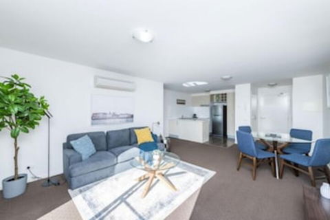 Accommodate Canberra - Century - Accommodation Gladstone 4